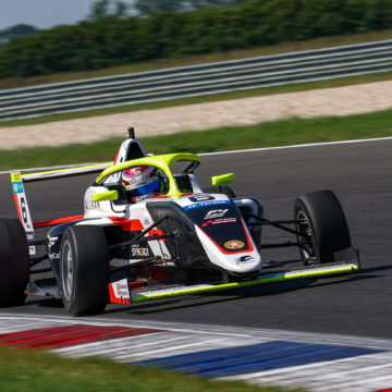 First win for Miroslav Mikeš, he becomes eighth winner of the season