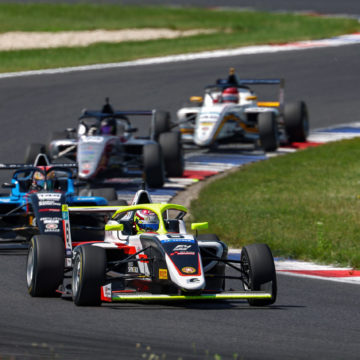 Miroslav Mikeš aims high for home race at Most Circuit