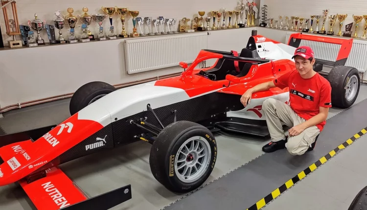 David Gorčica joins Janík Motorsport for 2025